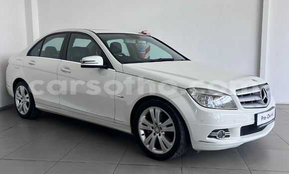 اشتري مستعمل Mercedes-Benz C–Class White سيارة في Maseru في Maseru اشتري مستعمل Mercedes-Benz C–Class White سيارة في Maseru في Maseru