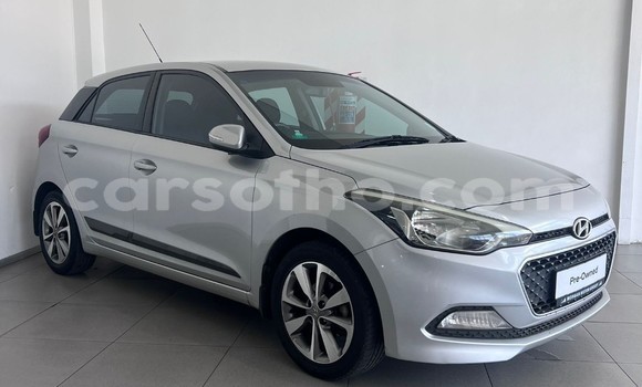 اشتري مستعمل Hyundai i20 Silver سيارة في Maseru في Maseru اشتري مستعمل Hyundai i20 Silver سيارة في Maseru في Maseru