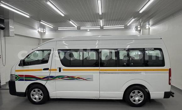 اشتري مستعمل Toyota Hiace White سيارة في Maseru في Maseru اشتري مستعمل Toyota Hiace White سيارة في Maseru في Maseru