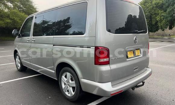 اشتري مستعمل Volkswagen Caravelle Brown سيارة في Maseru في Maseru اشتري مستعمل Volkswagen Caravelle Brown سيارة في Maseru في Maseru
