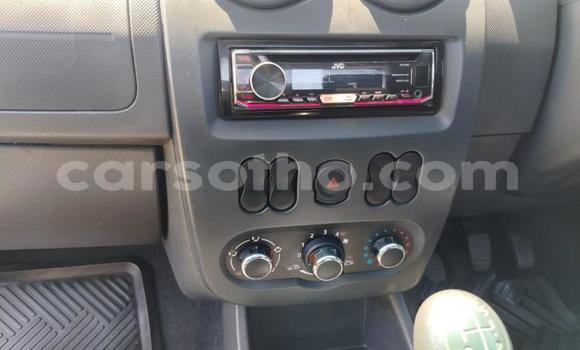 اشتري مستعمل Nissan NP 300 White سيارة في Maseru في Maseru اشتري مستعمل Nissan NP 300 White سيارة في Maseru في Maseru