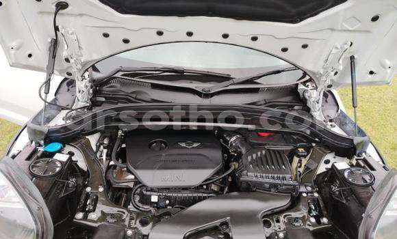 Acheter Occasion Voiture Mini Countryman Blanc à Maseru, Maseru Acheter Occasion Voiture Mini Countryman Blanc à Maseru, Maseru