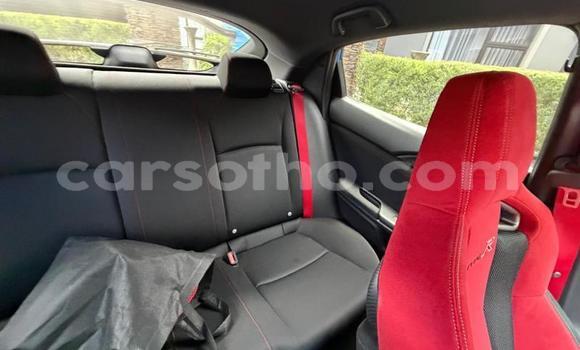 Buy Used Honda Civic Type R Blue Car in Maseru in Maseru Buy Used Honda Civic Type R Blue Car in Maseru in Maseru