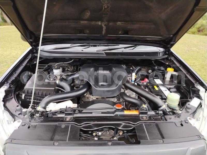 Big with watermark isuzu d max maseru maseru 30784