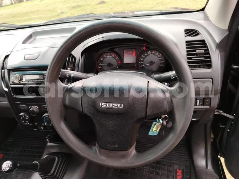 Big with watermark isuzu d max maseru maseru 30784