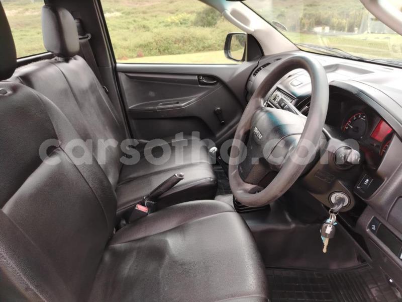 Big with watermark isuzu d max maseru maseru 30784