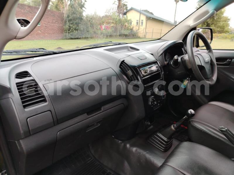 Big with watermark isuzu d max maseru maseru 30784