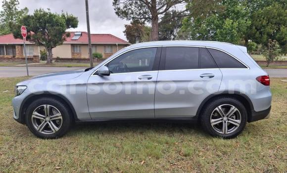 اشتري مستعمل Mercedes-Benz GLC Silver سيارة في Maseru في Maseru اشتري مستعمل Mercedes-Benz GLC Silver سيارة في Maseru في Maseru