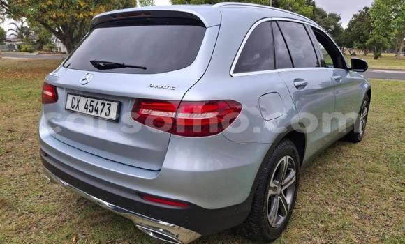اشتري مستعمل Mercedes-Benz GLC Silver سيارة في Maseru في Maseru اشتري مستعمل Mercedes-Benz GLC Silver سيارة في Maseru في Maseru