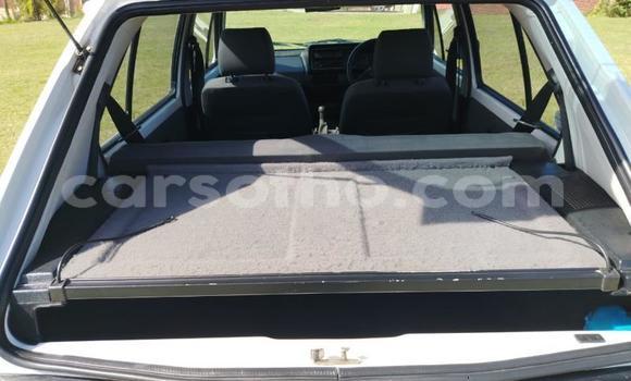 اشتري مستعمل Volkswagen Golf White سيارة في Maseru في Maseru اشتري مستعمل Volkswagen Golf White سيارة في Maseru في Maseru