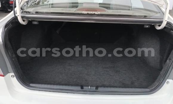 Sayi Na hannu Honda Civic White Mota in Maseru a Maseru Sayi Na hannu Honda Civic White Mota in Maseru a Maseru