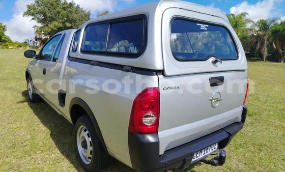 Sayi Na hannu Opel Corsa White Mota in Maseru a Maseru Sayi Na hannu Opel Corsa White Mota in Maseru a Maseru