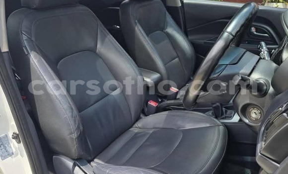 Buy Used Kia Rio White Car in Maseru in Maseru Buy Used Kia Rio White Car in Maseru in Maseru