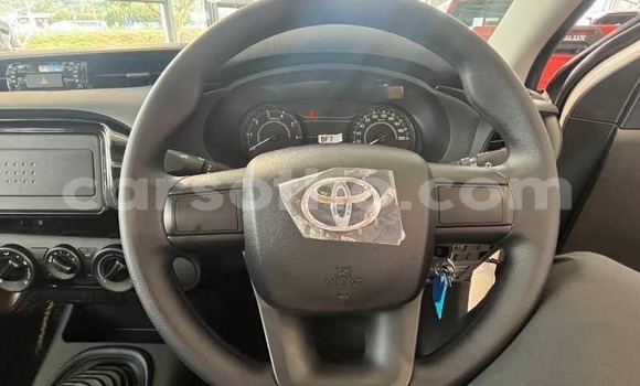 Buy Used Toyota Hilux White Car in Maseru in Maseru Buy Used Toyota Hilux White Car in Maseru in Maseru