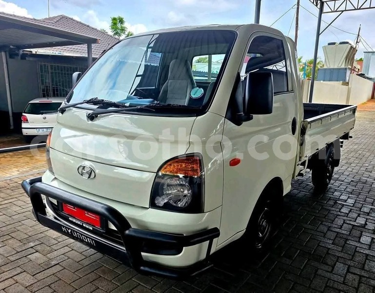 Big with watermark hyundai h200 maseru maseru 30797