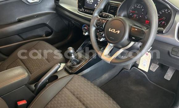 Sayi Na hannu Kia Rio Blue Mota in Maseru a Maseru Sayi Na hannu Kia Rio Blue Mota in Maseru a Maseru