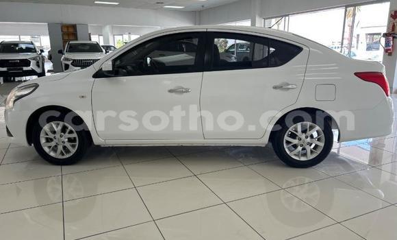 Sayi Na hannu Nissan Almera White Mota in Maseru a Maseru Sayi Na hannu Nissan Almera White Mota in Maseru a Maseru