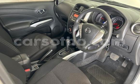 Sayi Na hannu Nissan Almera White Mota in Maseru a Maseru Sayi Na hannu Nissan Almera White Mota in Maseru a Maseru