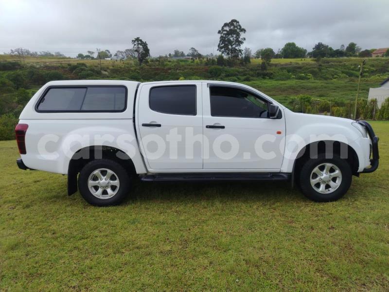 Big with watermark isuzu kb maseru maseru 30827