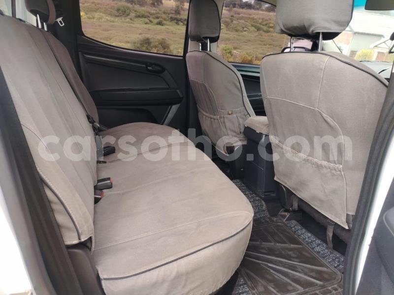 Big with watermark isuzu kb maseru maseru 30827