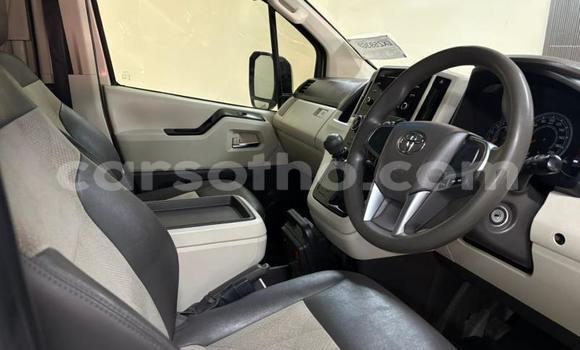 اشتري مستعمل Toyota Hiace White سيارة في Maseru في Maseru اشتري مستعمل Toyota Hiace White سيارة في Maseru في Maseru