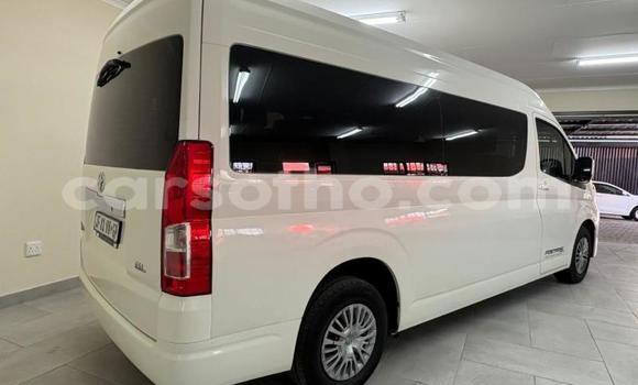 اشتري مستعمل Toyota Hiace White سيارة في Maseru في Maseru اشتري مستعمل Toyota Hiace White سيارة في Maseru في Maseru