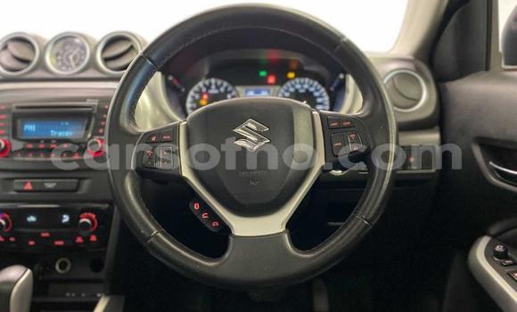 اشتري مستعمل Suzuki Vitara Red سيارة في Maseru في Maseru اشتري مستعمل Suzuki Vitara Red سيارة في Maseru في Maseru