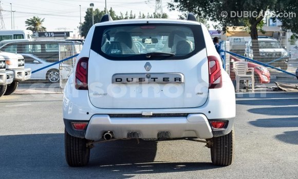 Sayi Imported Renault Duster White Mota in Import - Dubai a Maseru Sayi Imported Renault Duster White Mota in Import - Dubai a Maseru