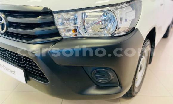 اشتري مستعمل Toyota Hilux White سيارة في Maseru في Maseru اشتري مستعمل Toyota Hilux White سيارة في Maseru في Maseru