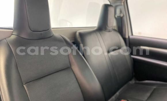 اشتري مستعمل Toyota Hilux White سيارة في Maseru في Maseru اشتري مستعمل Toyota Hilux White سيارة في Maseru في Maseru