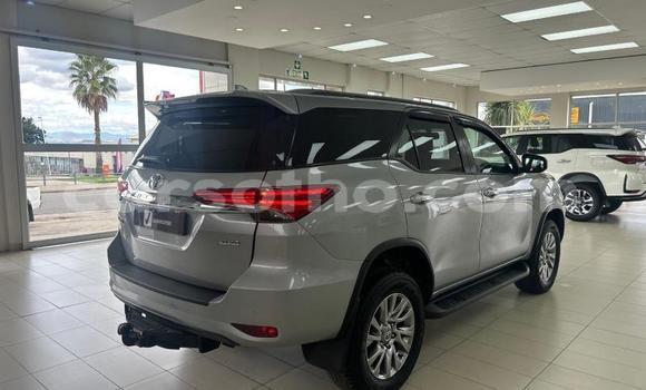 اشتري مستعمل Toyota Fortuner Silver سيارة في Maseru في Maseru اشتري مستعمل Toyota Fortuner Silver سيارة في Maseru في Maseru