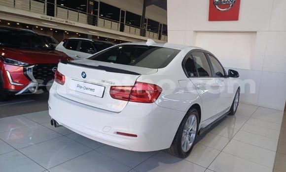 اشتري مستعمل BMW 3–Series White سيارة في Maseru في Maseru اشتري مستعمل BMW 3–Series White سيارة في Maseru في Maseru