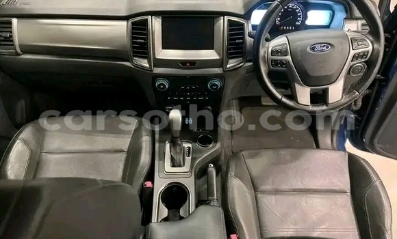 Acheter Occasion Voiture Ford Everest Bleu à Maseru, Maseru Acheter Occasion Voiture Ford Everest Bleu à Maseru, Maseru