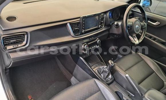 Buy Used Kia Rio White Car in Maseru in Maseru Buy Used Kia Rio White Car in Maseru in Maseru