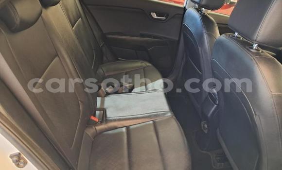Buy Used Kia Rio White Car in Maseru in Maseru Buy Used Kia Rio White Car in Maseru in Maseru