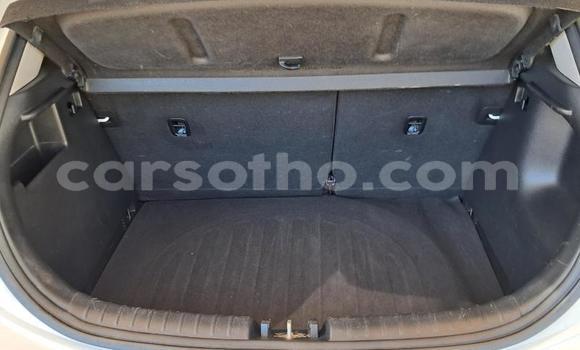 Buy Used Kia Rio White Car in Maseru in Maseru Buy Used Kia Rio White Car in Maseru in Maseru