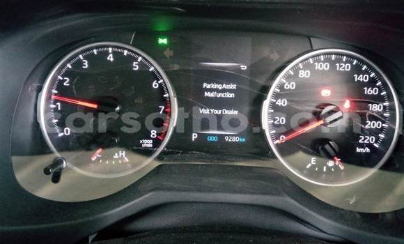 Sayi Na hannu Toyota RAV4 White Mota in Mafeteng a Mafeteng Sayi Na hannu Toyota RAV4 White Mota in Mafeteng a Mafeteng