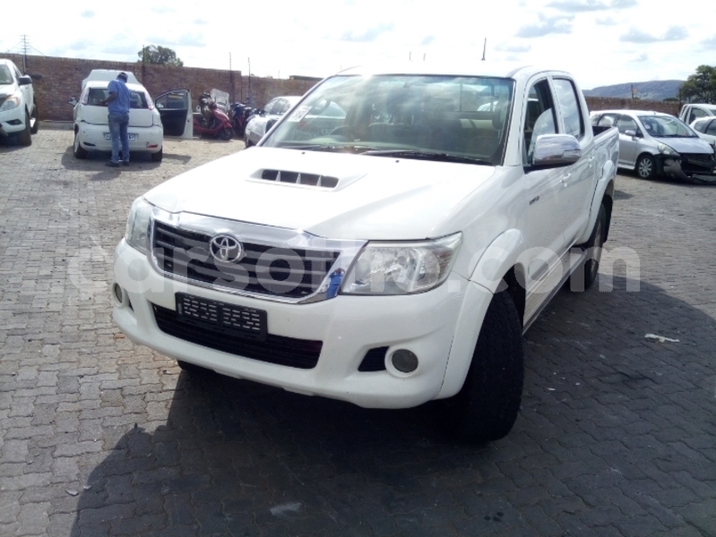 Big with watermark toyota hilux leribe hlotse 30862