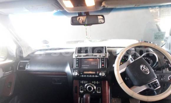 Sayi Na hannu Toyota Prado Silver Mota in Hlotse a Leribe Sayi Na hannu Toyota Prado Silver Mota in Hlotse a Leribe