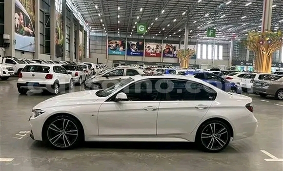Acheter Occasion Voiture BMW 3–Series Blanc à Maseru, Maseru Acheter Occasion Voiture BMW 3–Series Blanc à Maseru, Maseru