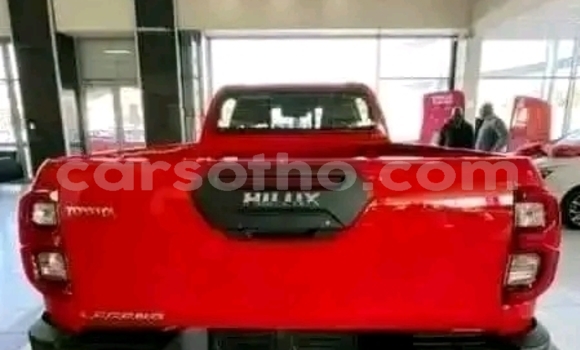 Buy Used Toyota Hilux Red Car in Maseru in Maseru Buy Used Toyota Hilux Red Car in Maseru in Maseru