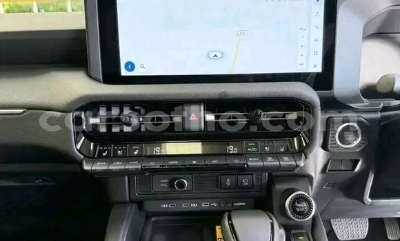 Acheter Occasion Voiture Toyota Land Cruiser Beige à Maseru, Maseru Acheter Occasion Voiture Toyota Land Cruiser Beige à Maseru, Maseru