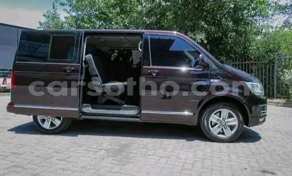 اشتري مستعمل Volkswagen Caravelle Other سيارة في Maseru في Maseru اشتري مستعمل Volkswagen Caravelle Other سيارة في Maseru في Maseru