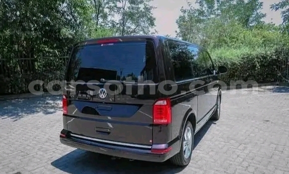 اشتري مستعمل Volkswagen Caravelle Other سيارة في Maseru في Maseru اشتري مستعمل Volkswagen Caravelle Other سيارة في Maseru في Maseru