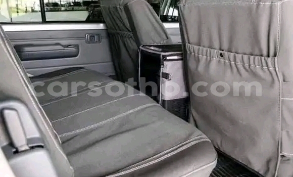 Buy Used Toyota Land Cruiser Silver Car in Maseru in Maseru Buy Used Toyota Land Cruiser Silver Car in Maseru in Maseru