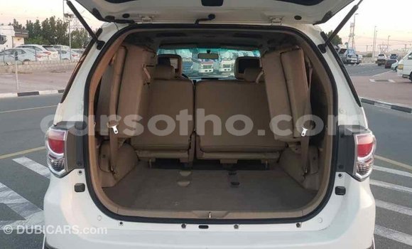 Buy Import Toyota Fortuner White Car in Import - Dubai in Maseru Buy Import Toyota Fortuner White Car in Import - Dubai in Maseru