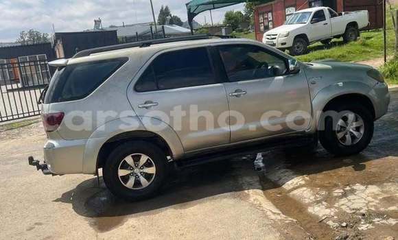 Sayi Na hannu Toyota Highlander Other Mota in Maseru a Maseru Sayi Na hannu Toyota Highlander Other Mota in Maseru a Maseru