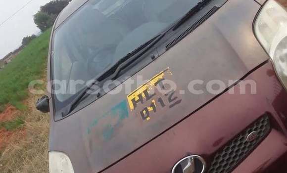 Sayi Na hannu Toyota Vitz Red Mota in Maseru a Maseru Sayi Na hannu Toyota Vitz Red Mota in Maseru a Maseru