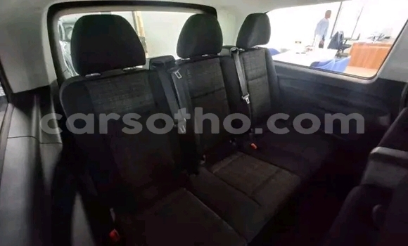 اشتري مستعمل Mercedes-Benz Vito White سيارة في Maseru في Maseru اشتري مستعمل Mercedes-Benz Vito White سيارة في Maseru في Maseru