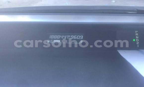 Sayi Na hannu Honda Stepwgn White Mota in Maseru a Maseru Sayi Na hannu Honda Stepwgn White Mota in Maseru a Maseru